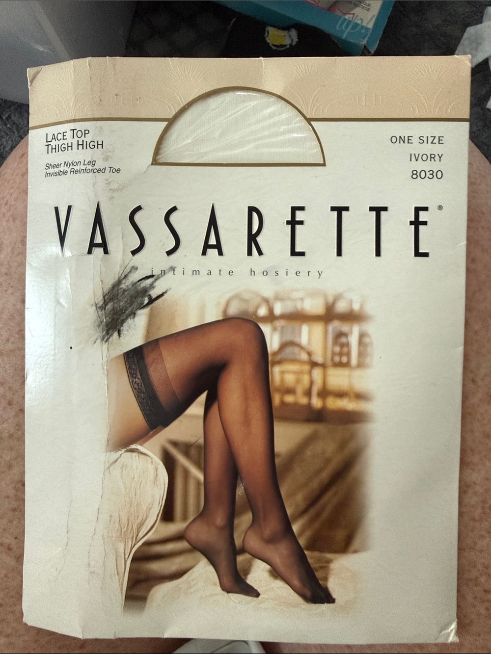 Vassarette Ivory Lace Top Thigh Highs